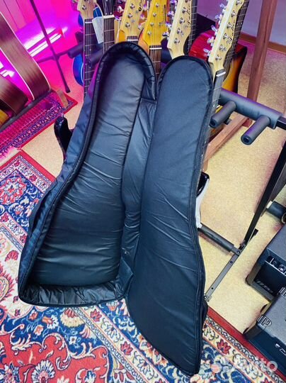 Чехол для гитары (кейс)