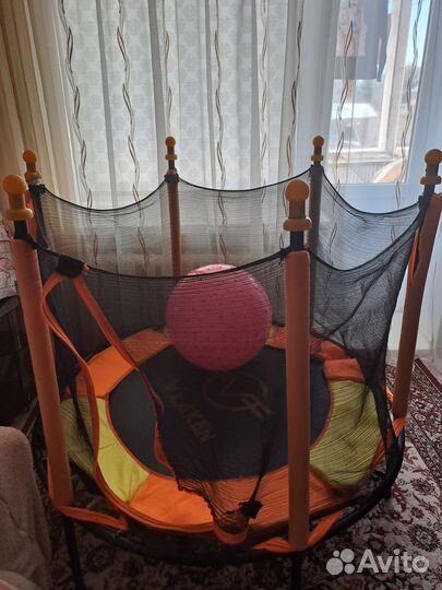 Детский батут с сеткой
