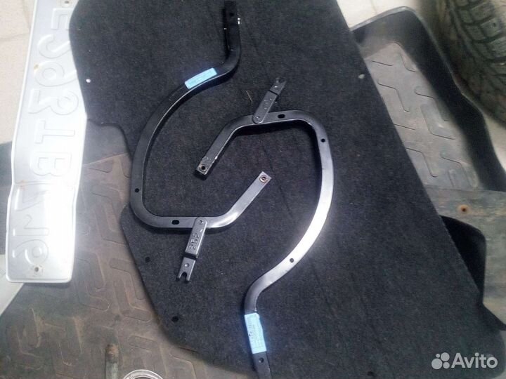 Петля крышки багажника Corolla E150