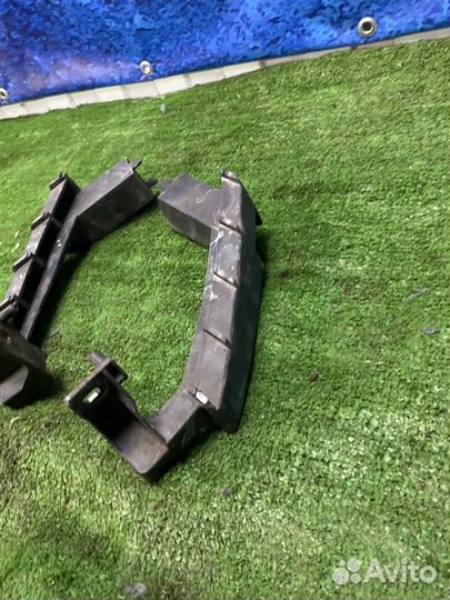 Крепление фары Mazda 6 GH 2012