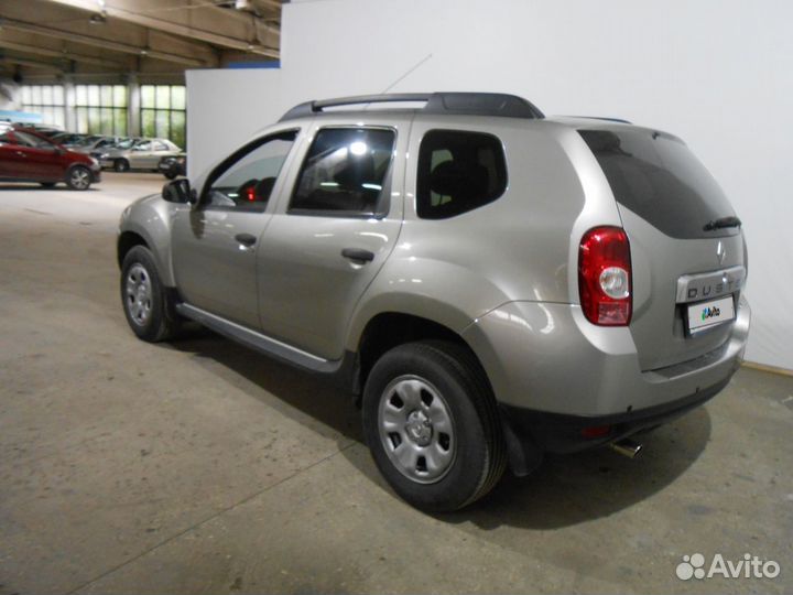 Renault Duster 2.0 AT, 2014, 117 000 км