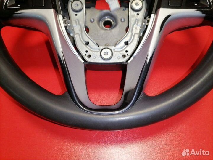 Руль Hyundai Solaris RB G4FA 2011