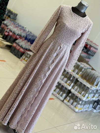 Вечернее платье