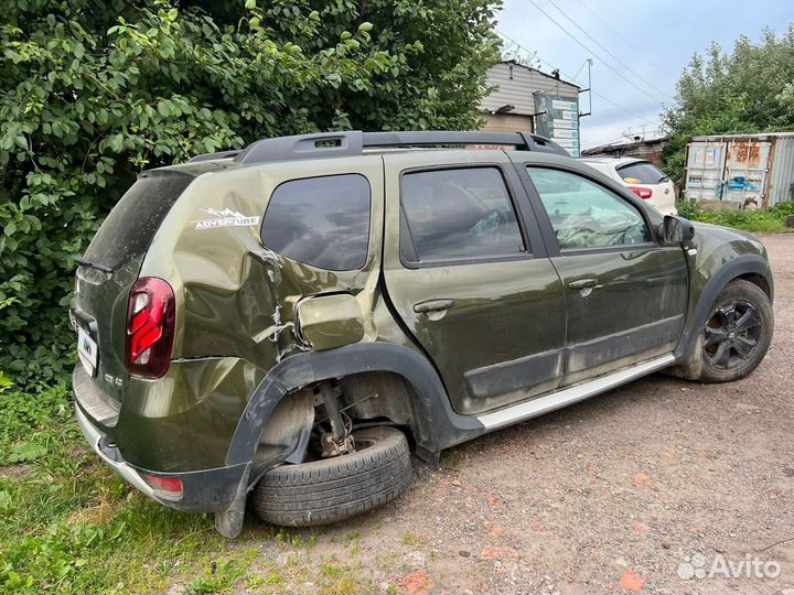 Renault Duster 1.5 МТ, 2019, битый, 30 000 км