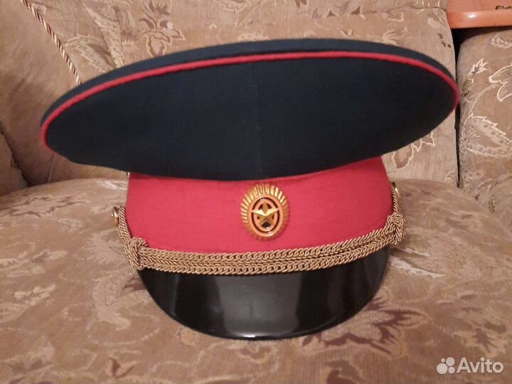 Фуражка, кепки и т.д