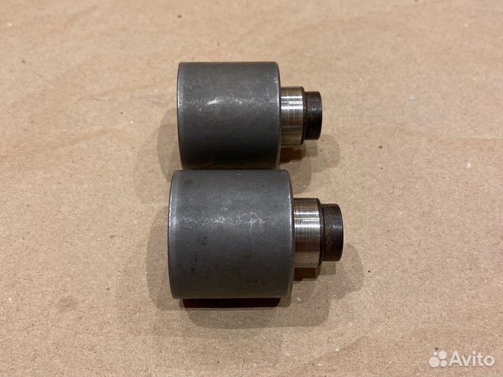 Новые ролики грм оригинал Volkswagen T5 1.9 TDI