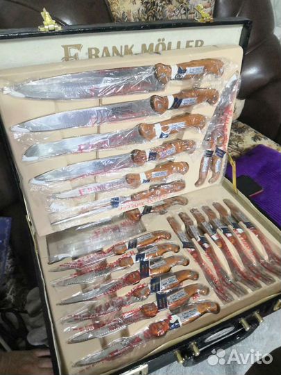 Набор ножей, сока выжималка