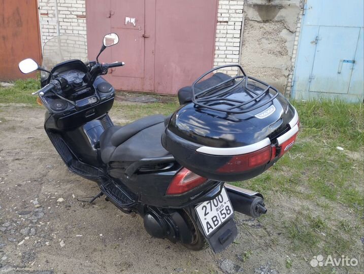 Suzuki skywave burgman 400