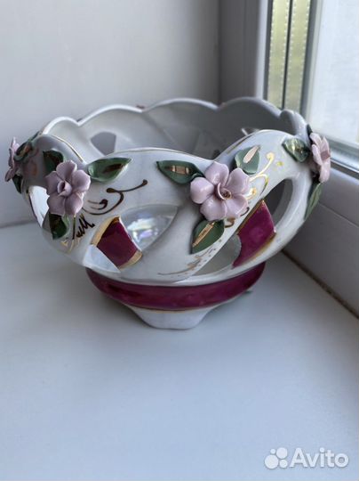 Конфетница. Ручная работа. Фарфор