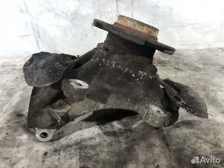 Кулак поворотный передний правый Bmw 1-Series F20