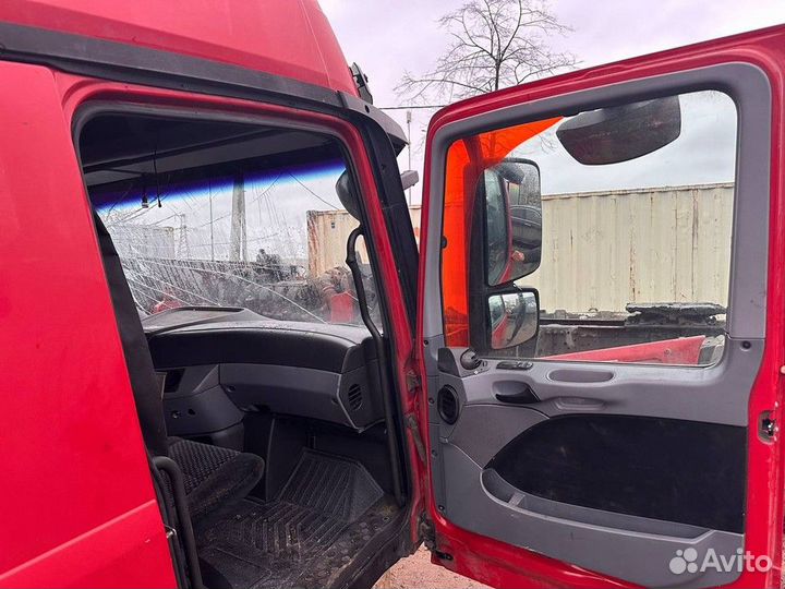 Дверь правая в сборе Mercedes-Benz Actros