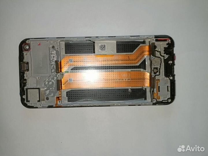 Realme 8 разбор