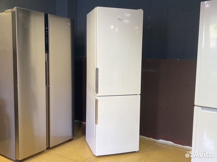Холодильник мало б/у 1год Гарантия