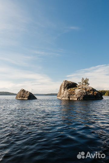 Поездки на Валаам, прогулки по Ладожским шхерам