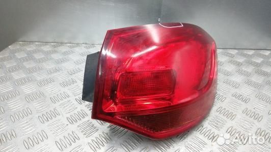 Фонарь задний правый opel astra J (TBN06MY01)