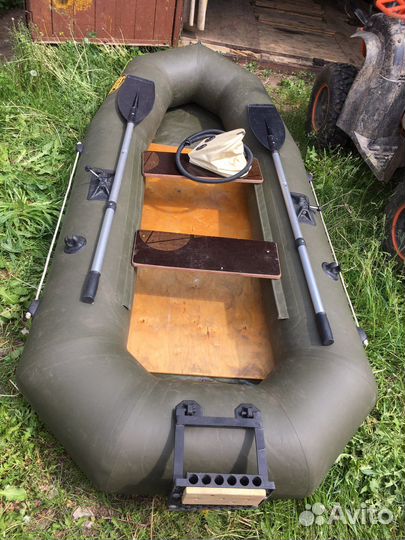 Лодка Волна 260