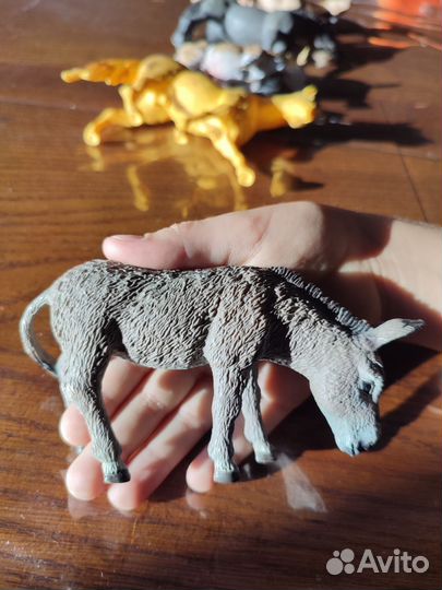 Лошадь игрушка