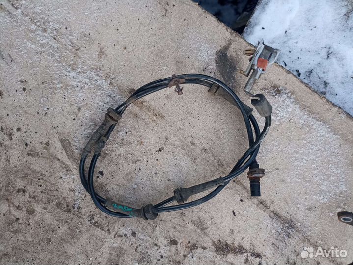 Датчик абс задний от Ниссан Кашкай J10