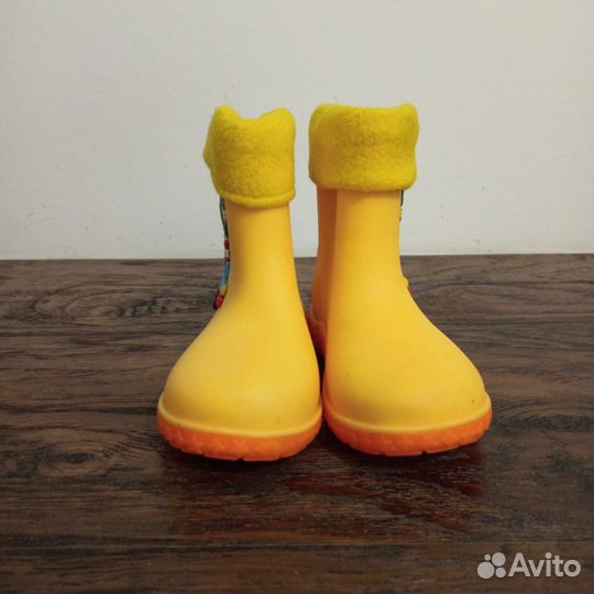 Резиновые сапоги