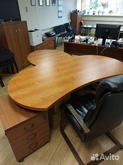 Компьютерный стол руководителя бу