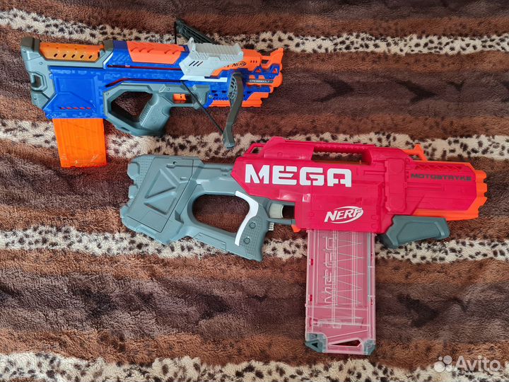 Бластеры Nerf и BoomCo