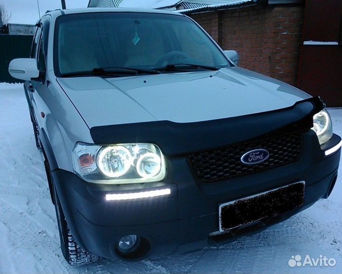 Ангельские глазки Ford Escape