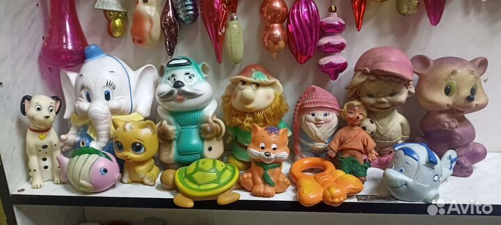 Резиновые игрушки 90 х (за все)