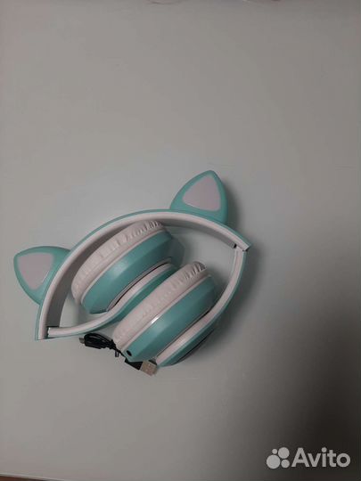 Беспроводные светящиеся наушники CAT