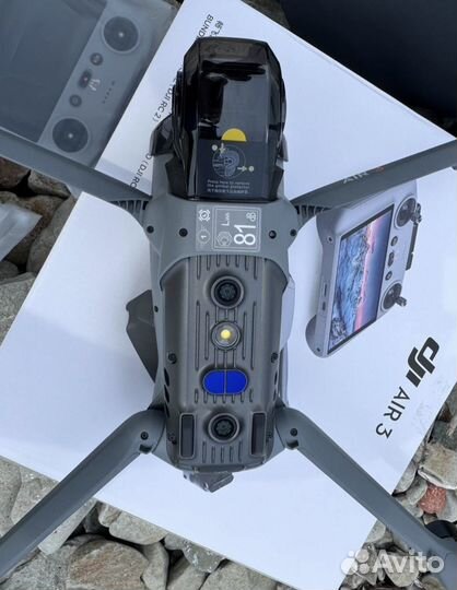 В продаже коптер DJI mavic AIR 3 (rc2)