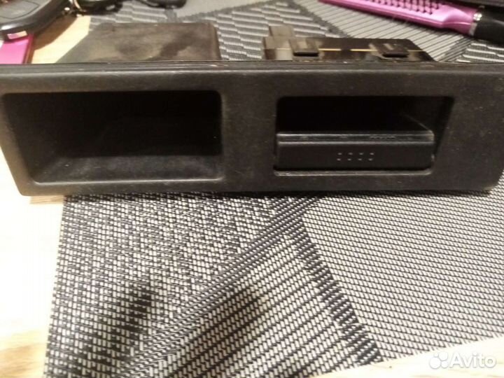 Хонда. шрв часы панельные