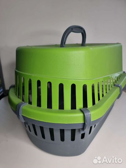 Переноска для животных пластиковая