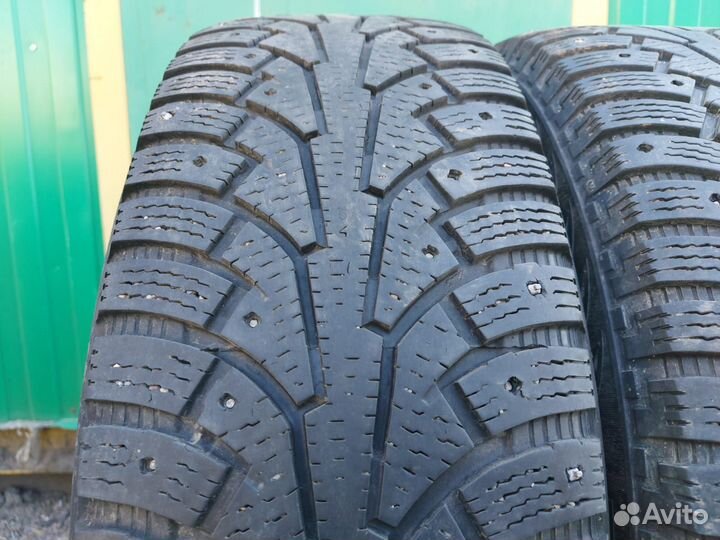 Nokian Tyres Hakkapeliitta 5 SUV 235/65 R18 110T