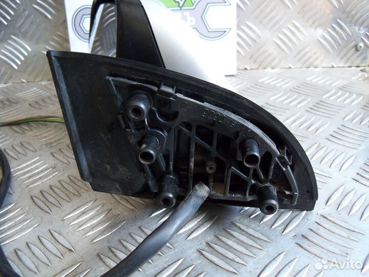 Зеркало левое электрическое Peugeot 307 2003г