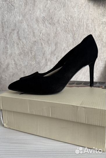 Туфли черные женские на каблуке