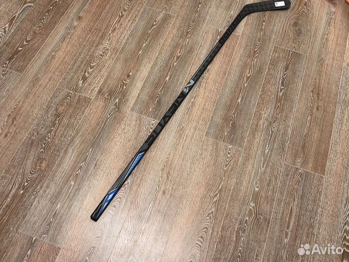 Коюшка хоккейна nexus 8000