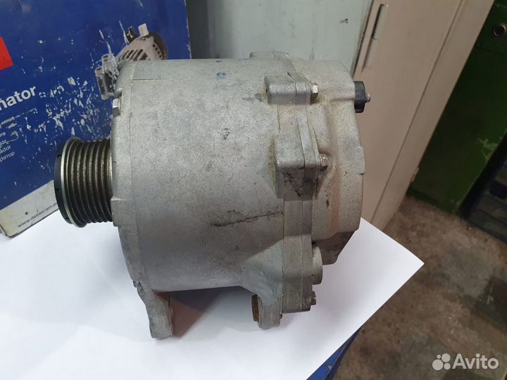 Генератор Q7 Cayenne Touareg Phaeton 3,2 3,6