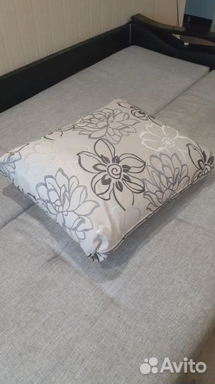 Подушки для дивана бу