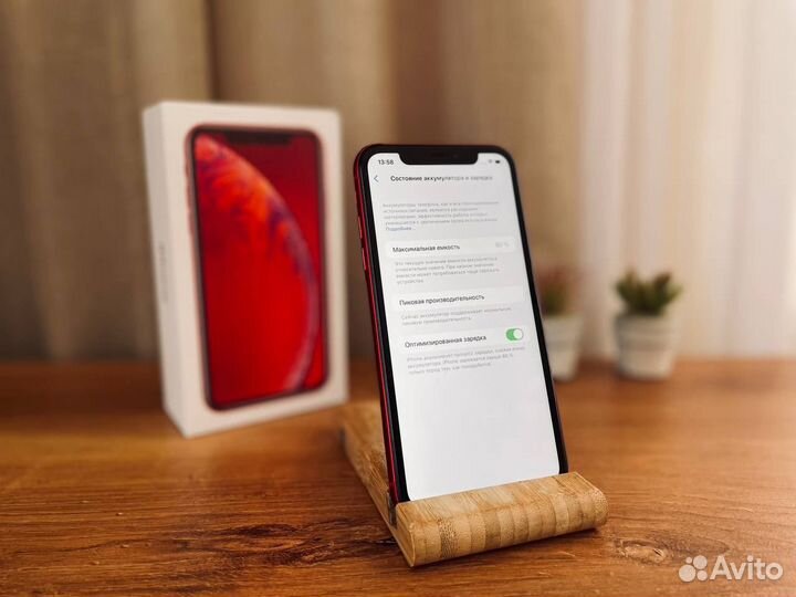 iPhone Xr, 64 ГБ
