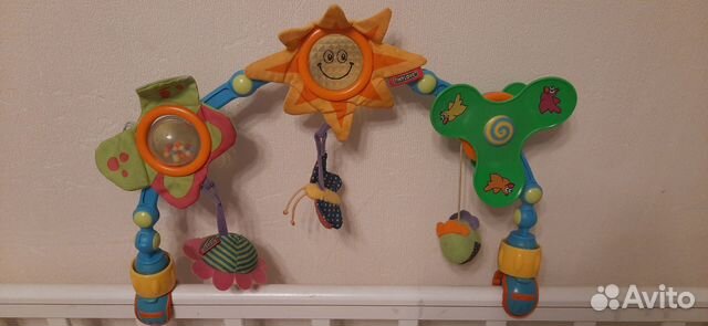 Дуга с игрушками на коляску 2 вида