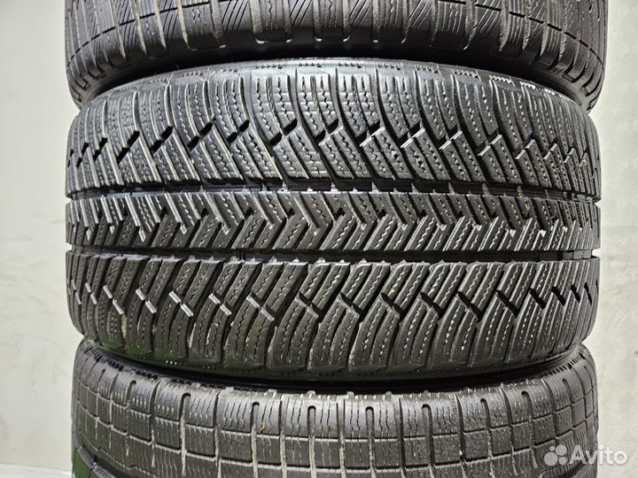 Michelin Pilot Alpin PA4 245/35 R20 и 275/30 R20