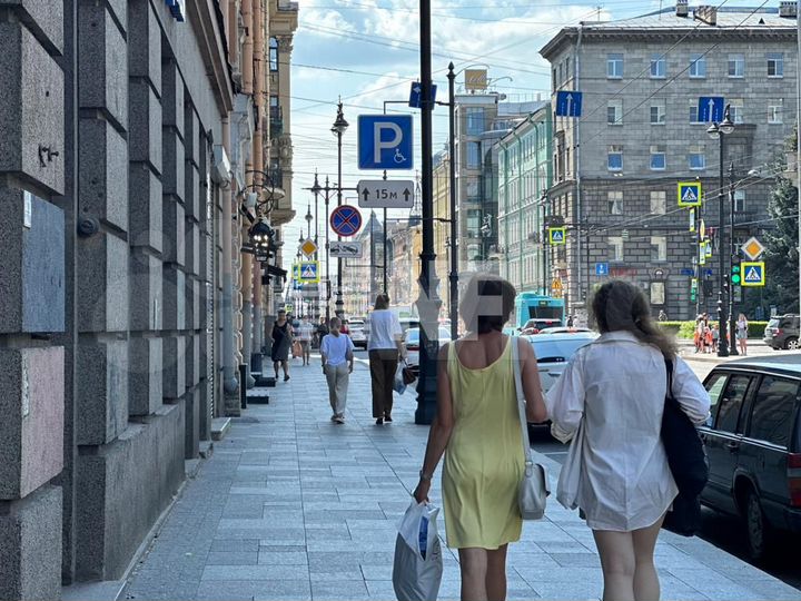 Торговое помещение на Большом пр. пс, д. 53