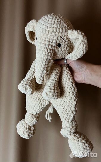 Слон Вязаная игрушка обнимашка