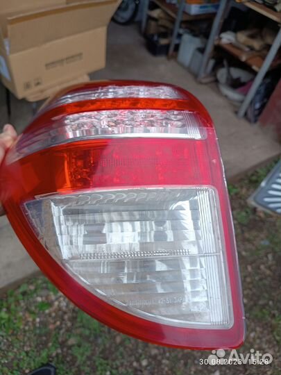 Задний левый фонарь на тойота рав 4, 2011 г. в