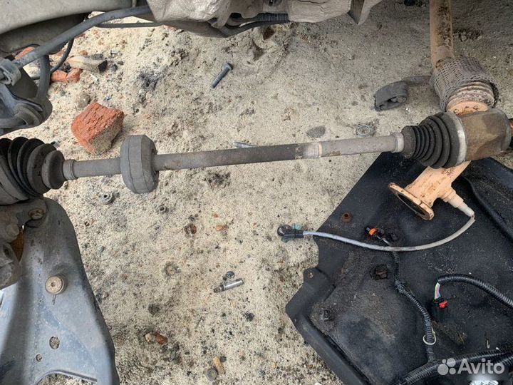 Привод правый Лада X-Ray