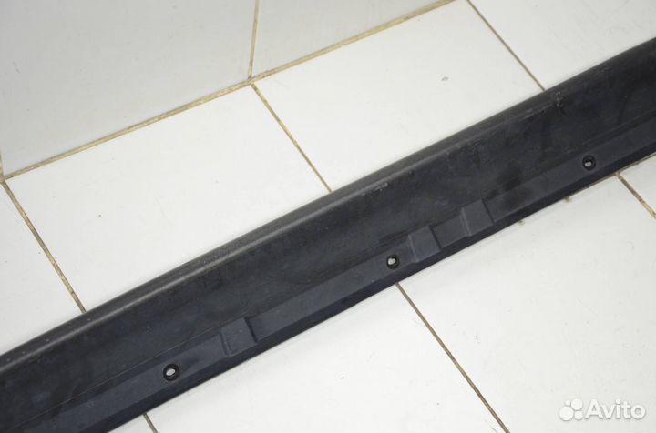 Накладка порога левая Nissan Juke F15 MR16DDT 2013