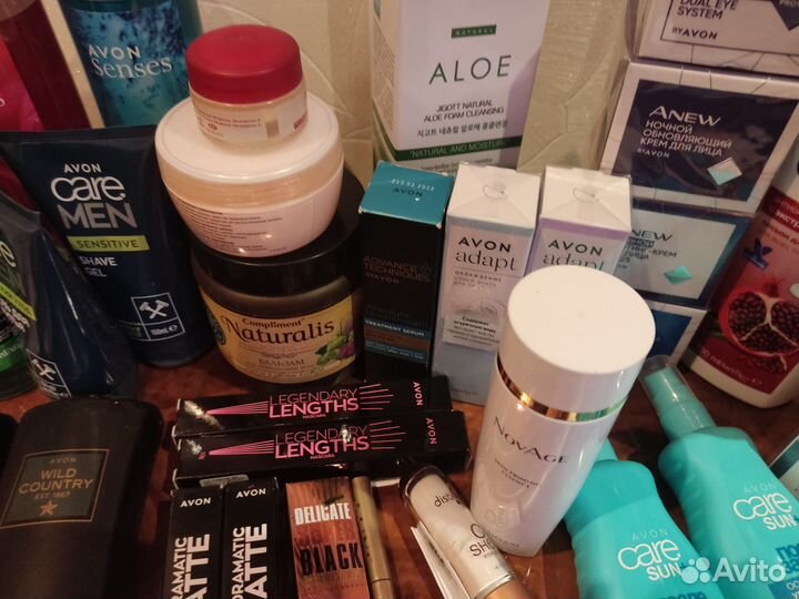 Набор косметики, кремов из личной коллекции