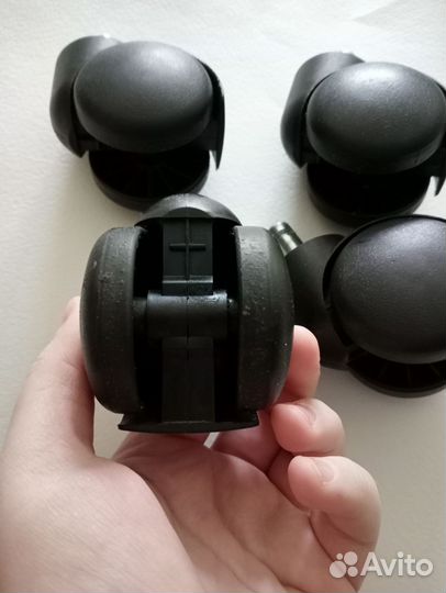 Колесики для кресла