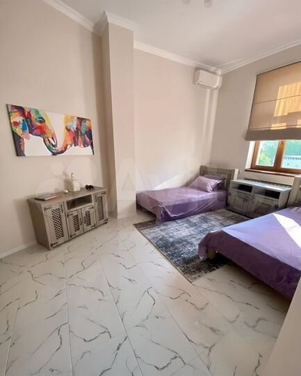 2-к. квартира, 90 м², 5/9 эт.
