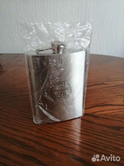 Фляга подарочная