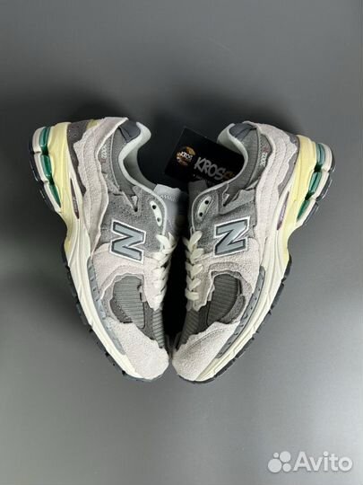 Кроссовки new balance 2002r grey